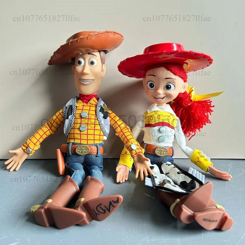 História 3 4 falando woody jessie figuras de ação panos reais corpo boneca cantar macio figura de ação modelo brinquedos voz boneca mesa ornamento