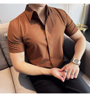 2025 camisa de manga curta elástica fina de verão de alta qualidade para negócios masculinos e roupas casuais, carcela de botão oculto M-4XL