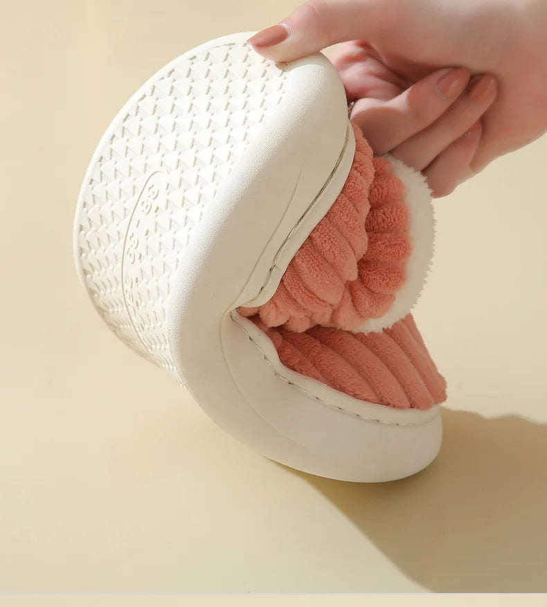 Chinelos de sola macia para mulheres inverno moda feminina chinelos de pele fuzzy de pelúcia chinelos masculinos quentes peludos sapatos de algodão
