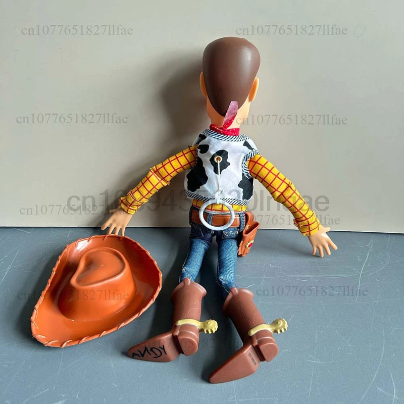 História 3 4 falando woody jessie figuras de ação panos reais corpo boneca cantar macio figura de ação modelo brinquedos voz boneca mesa ornamento